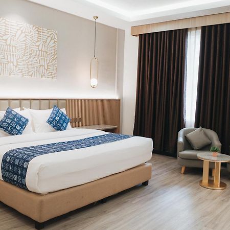 Batam Harbour Boutique Hotel & Spa Нагоя Екстериор снимка