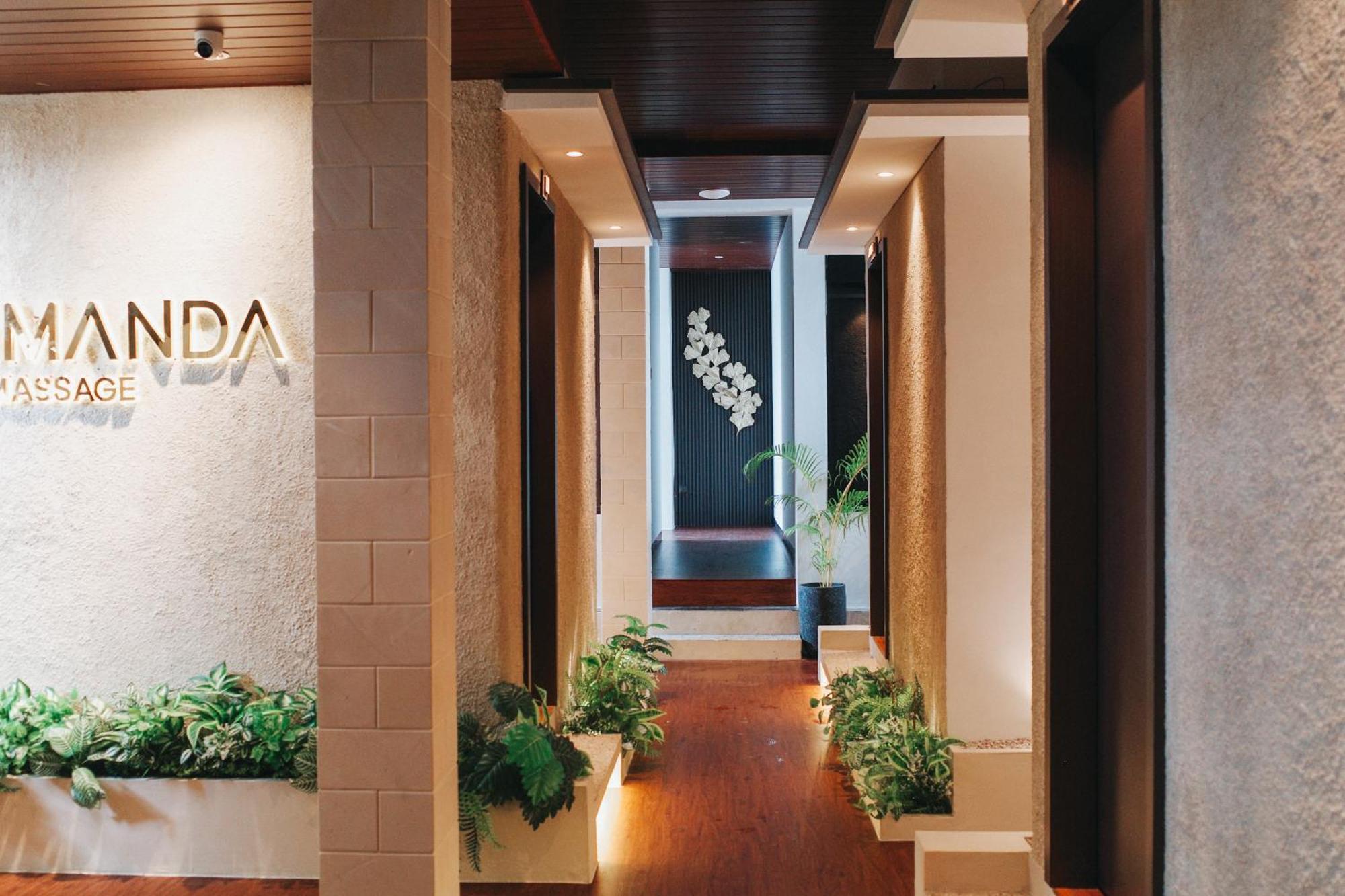 Batam Harbour Boutique Hotel & Spa Нагоя Екстериор снимка