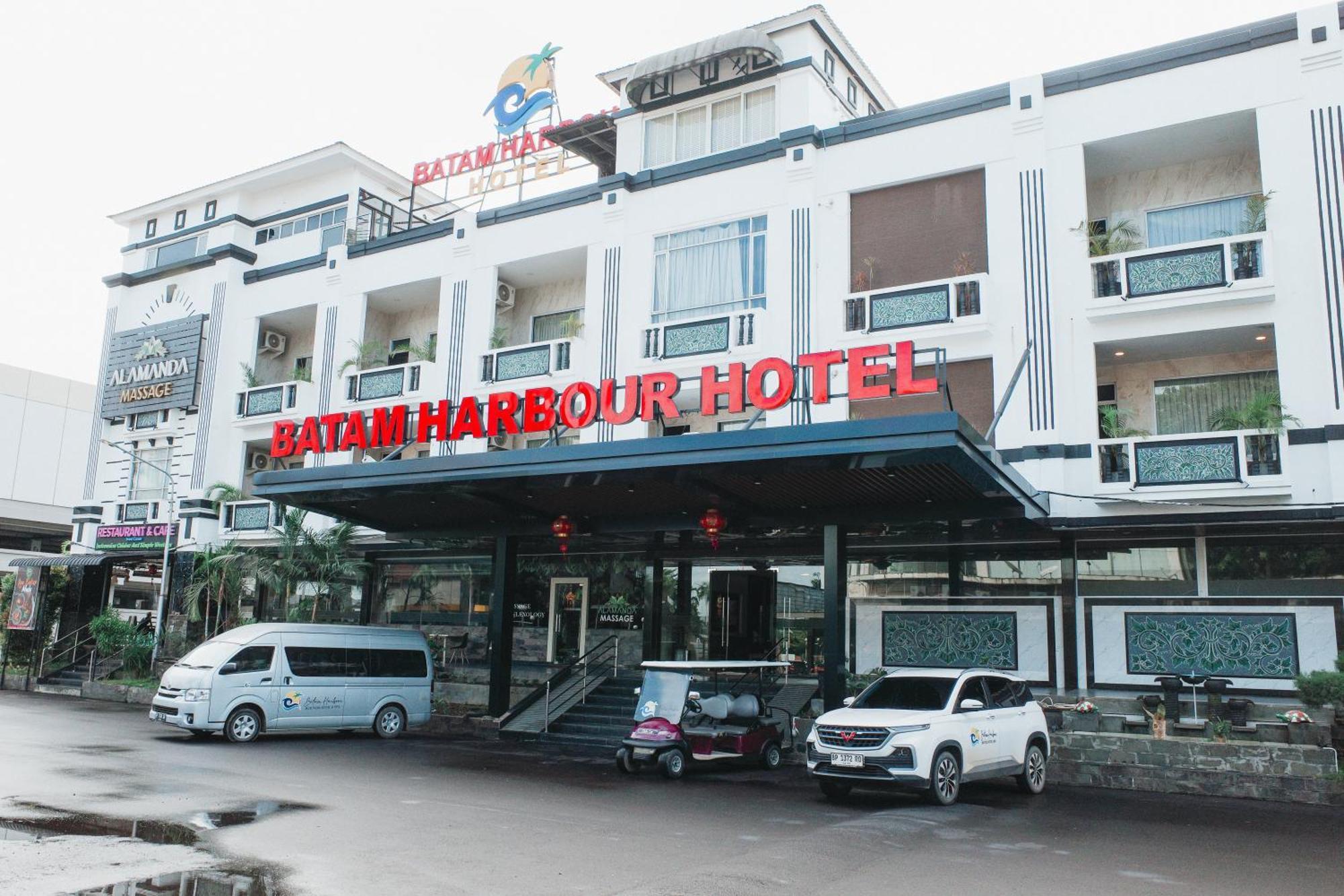 Batam Harbour Boutique Hotel & Spa Нагоя Екстериор снимка